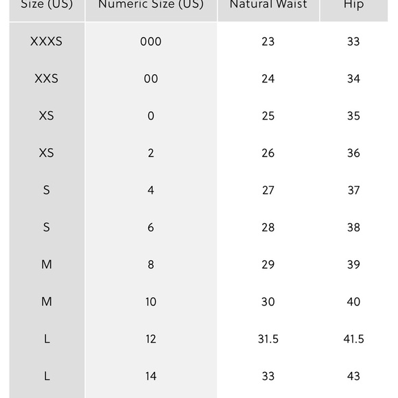 Chic Cream Chinos-  needs to be ironed, but in excellent condition with tags - Picture 3 of 6